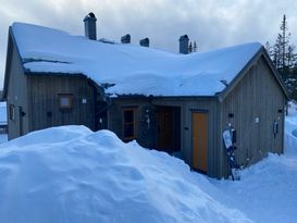 Fjällstuga i Bydalsfjällen ski in / ski out