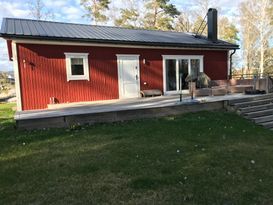 Nybyggd stuga Ringsö uthyres hela juli för 19.000!