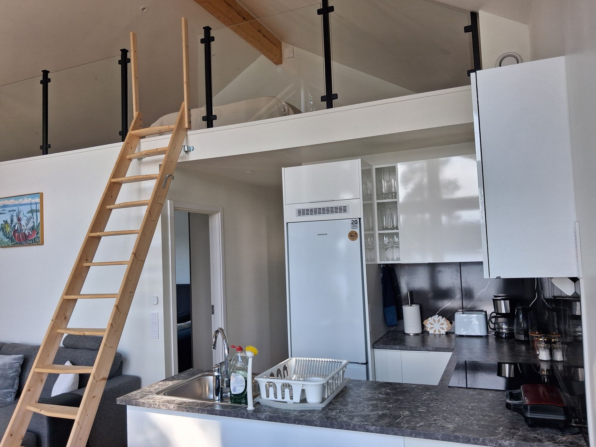 Exklusivt hus på strandtomt – bild 15 av 24