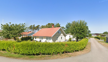 Trevligt hus i Espevik. Nära strand och klippor