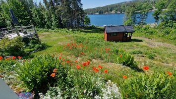 Stuga vid den vackra sjön Ånimen i Dalsland