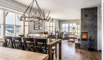 Modern Ski In-Ski Out lägenhet i hjärtat av Sadeln