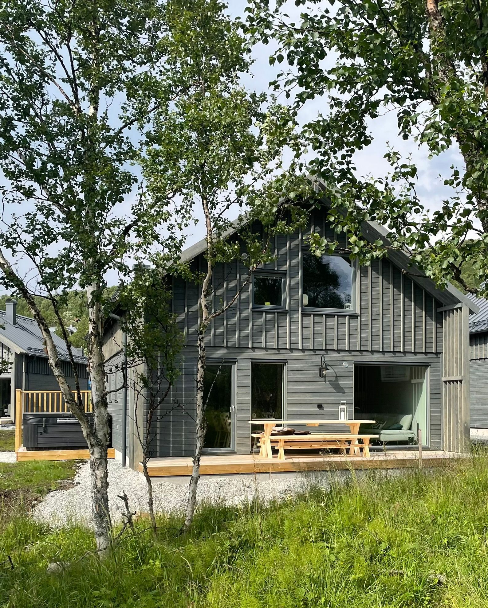 Modernt hus med spabad, nära liftar och längdspår – bild 24 av 24