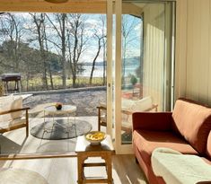 Tinyhous Babord med lyx och havsutsikt i Bohuslän