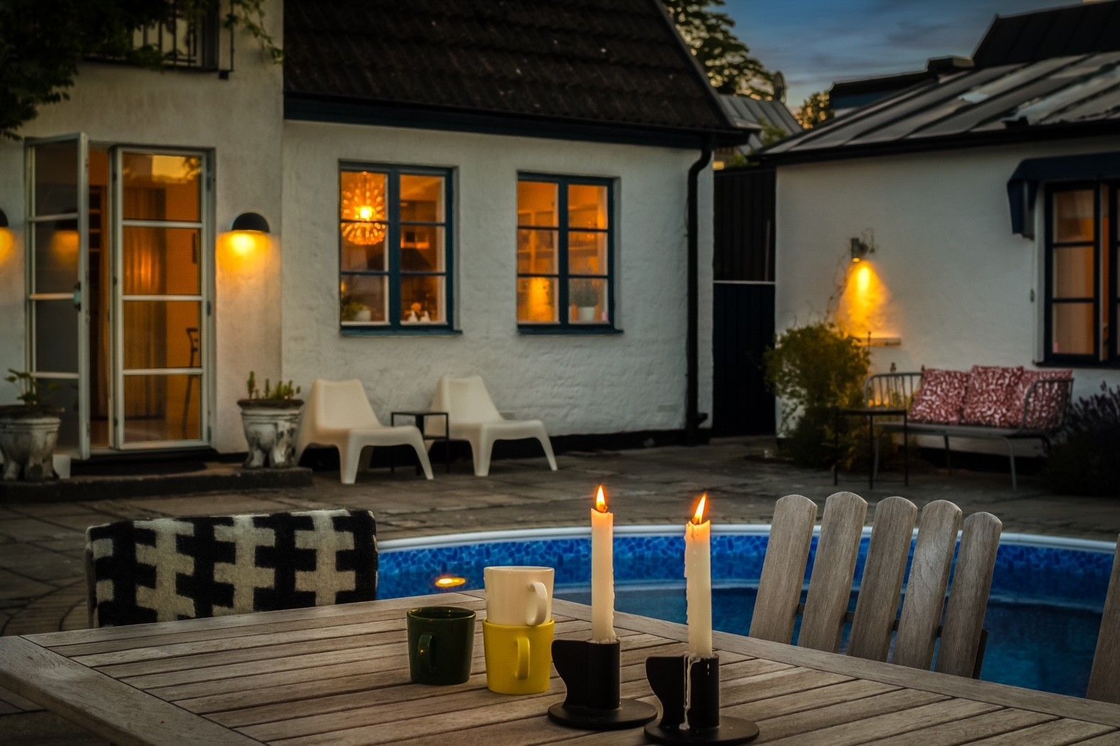 Alldeles vid havet i Vik – bild 2 av 18
