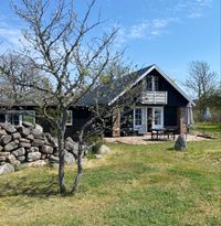 Öland - Stenhus med naturskön miljö invid Naturres