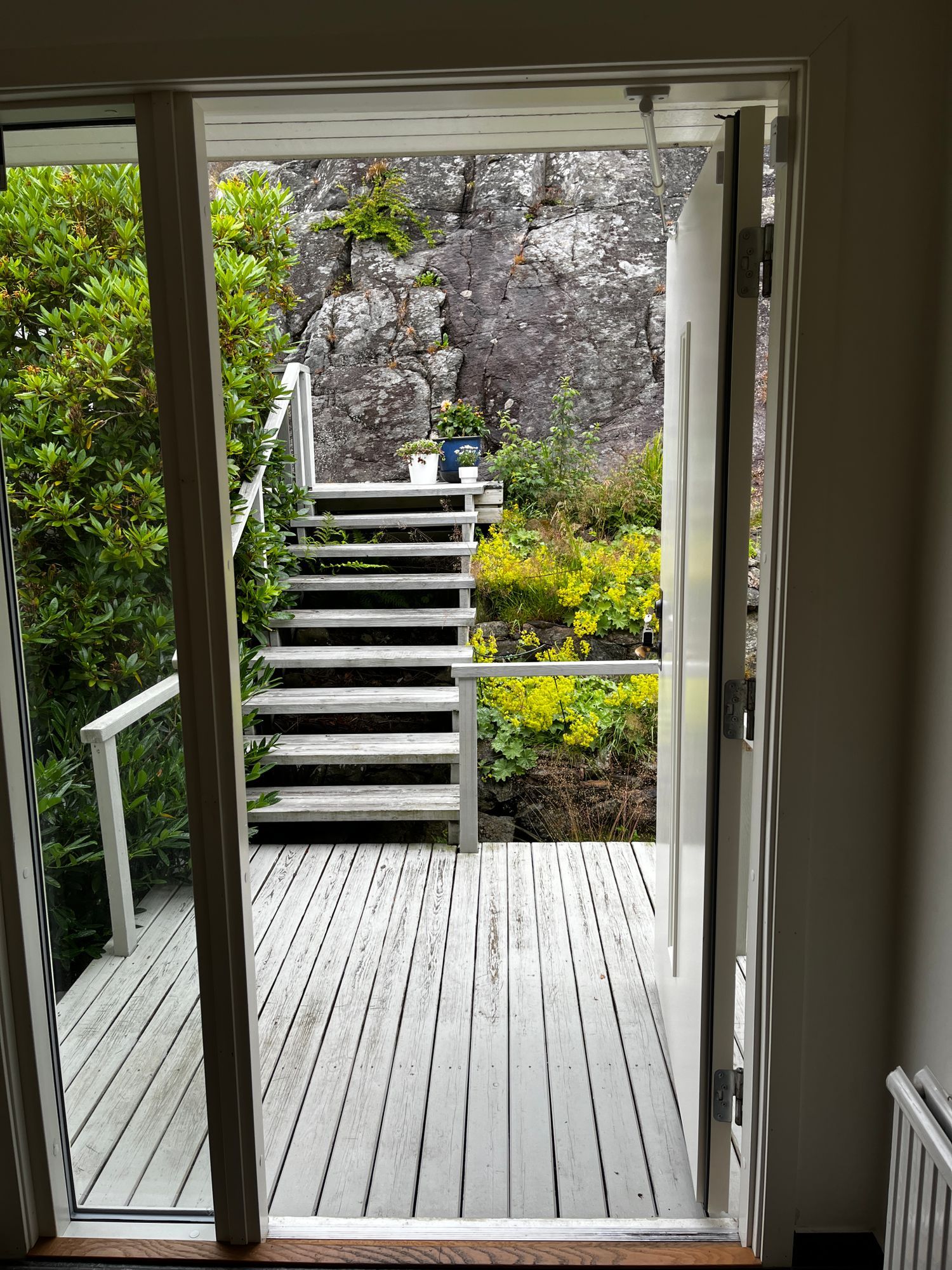 Fräscht hus nära bad i Gullmarsfjorden – bild 2 av 14