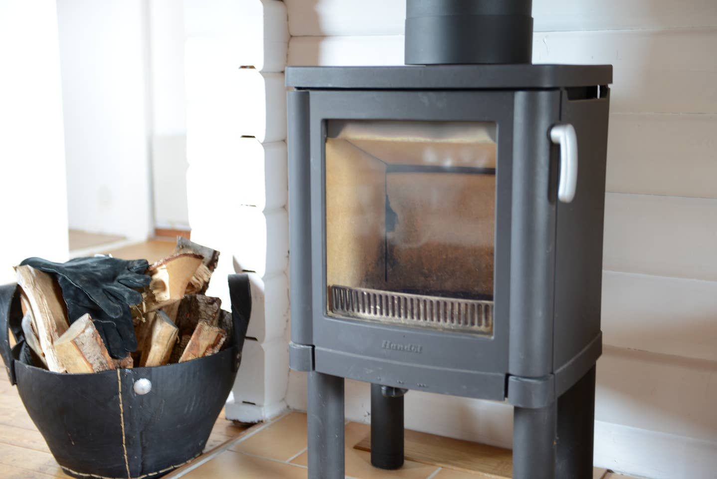 Mysig stuga med 2 kajaker – bild 4 av 18