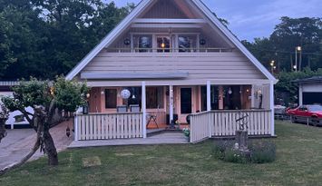 Villa i skärgårdsmiljö