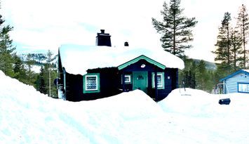 Familjevänlig Nyrenoverad stuga Hundfjället,7 bädd