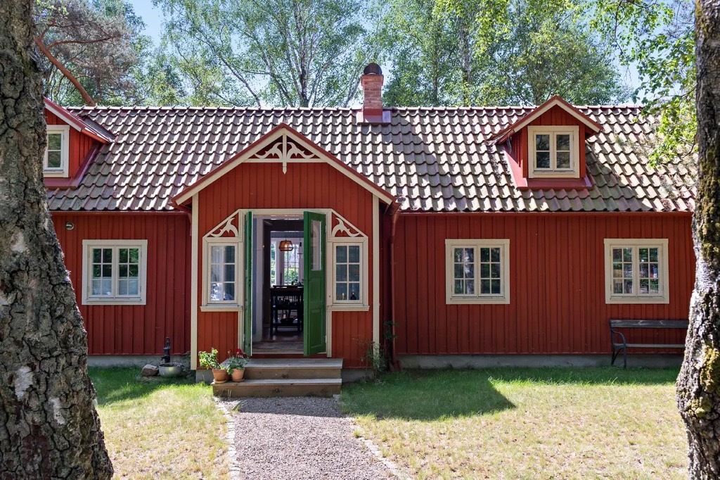 Charmig stuga i Mellbystrand