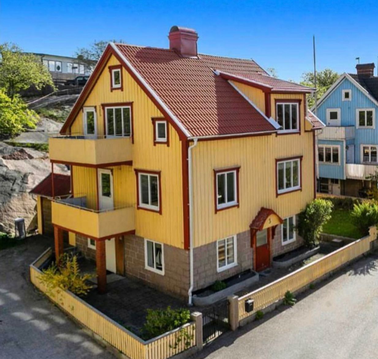 Centralt o mysigt i Kungshamn (smögen)