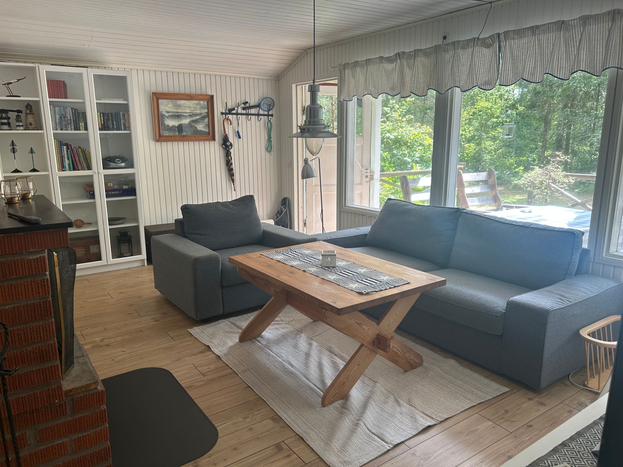 Mysig stuga med havsglimt (båt finns) – bild 5 av 13