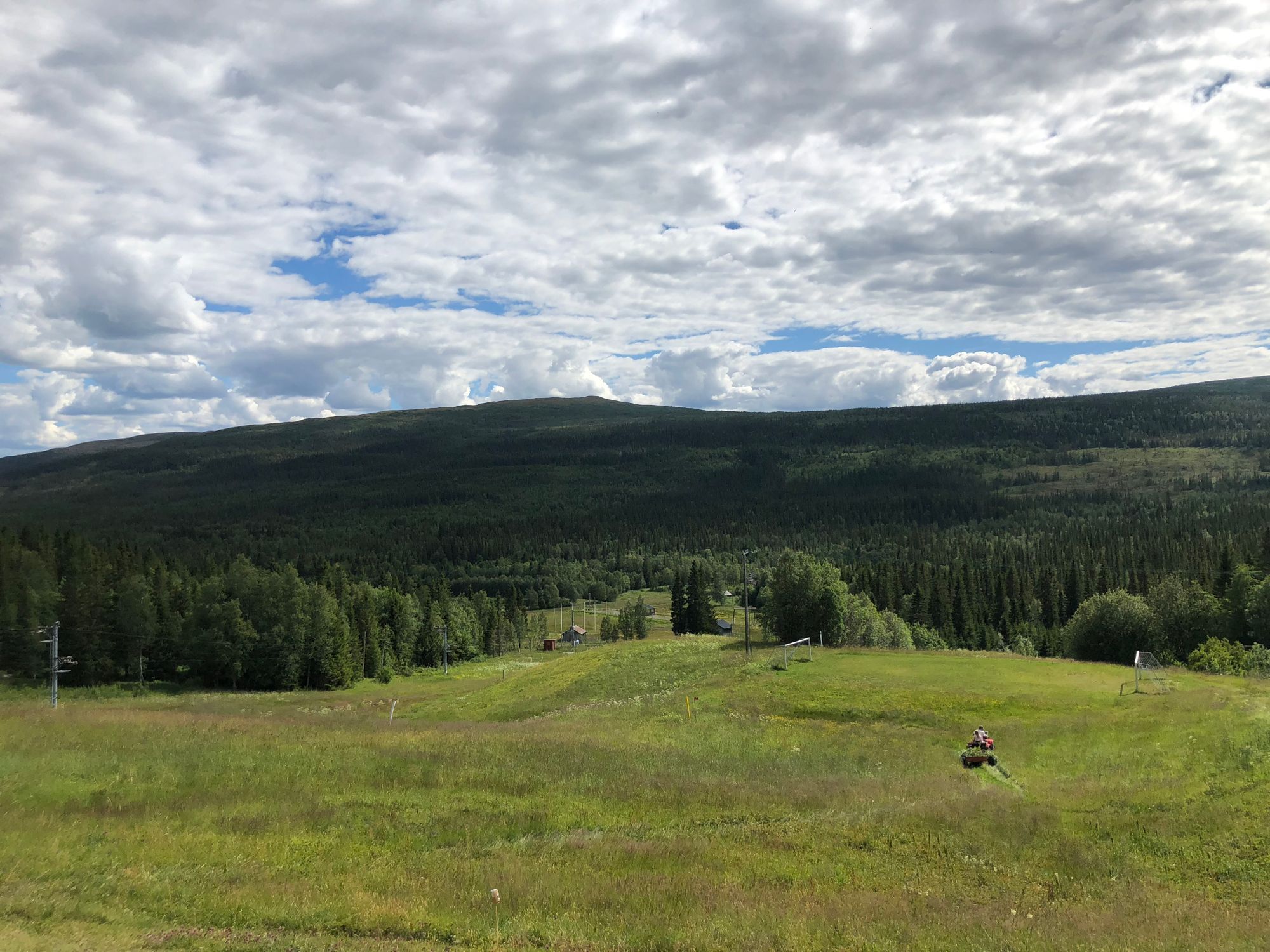 Lägenhet i villa i härliga Edsåsdalen – bild 12 av 15