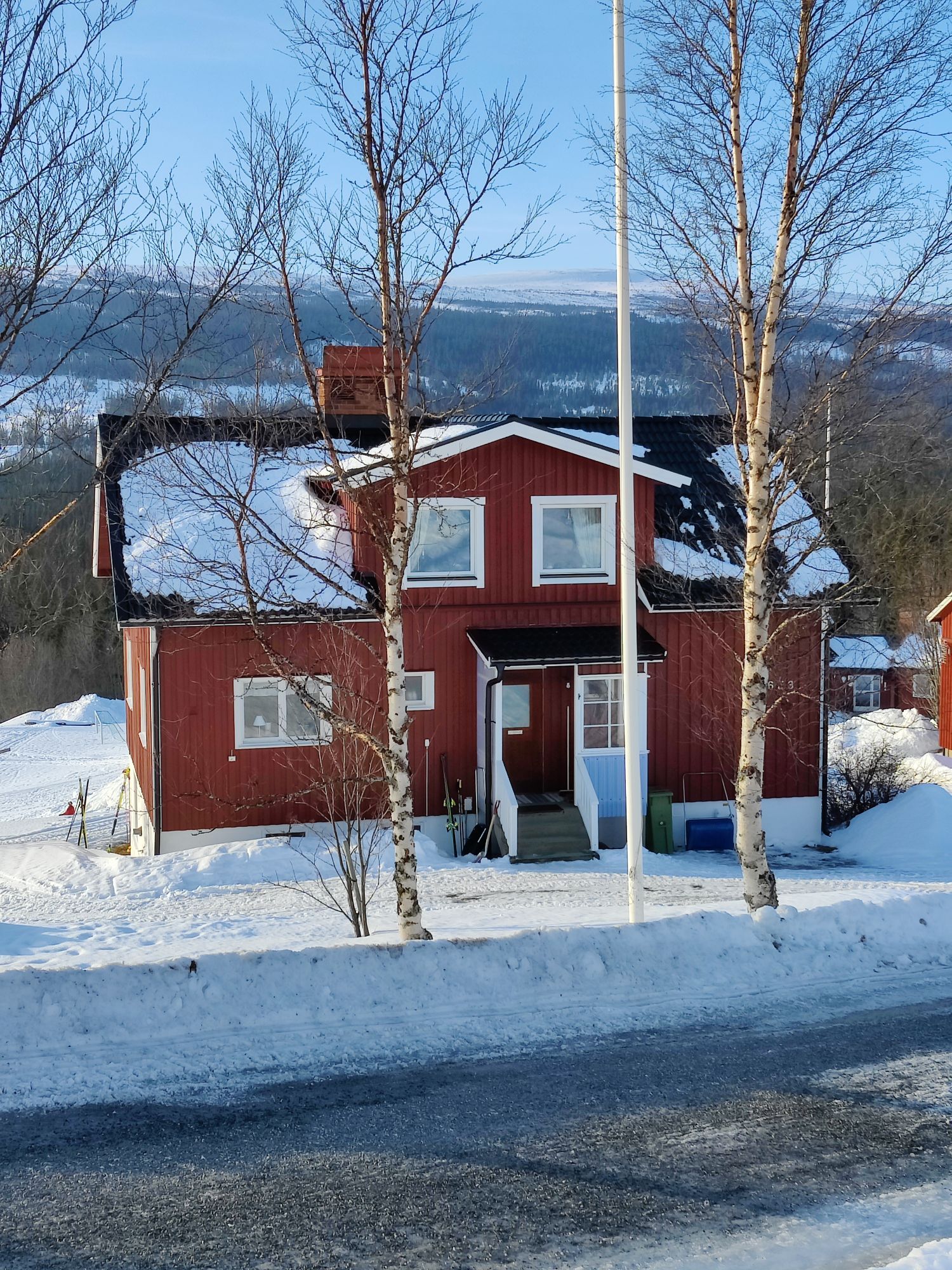 Lägenhet i villa i härliga Edsåsdalen