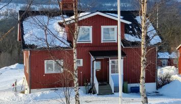 Lägenhet i villa i härliga Edsåsdalen