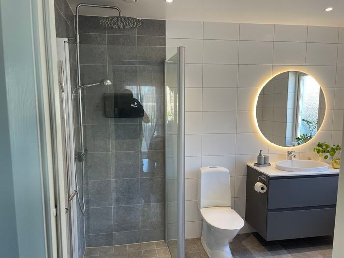 Lyxig strandnära villa i Båstad – bild 7 av 13
