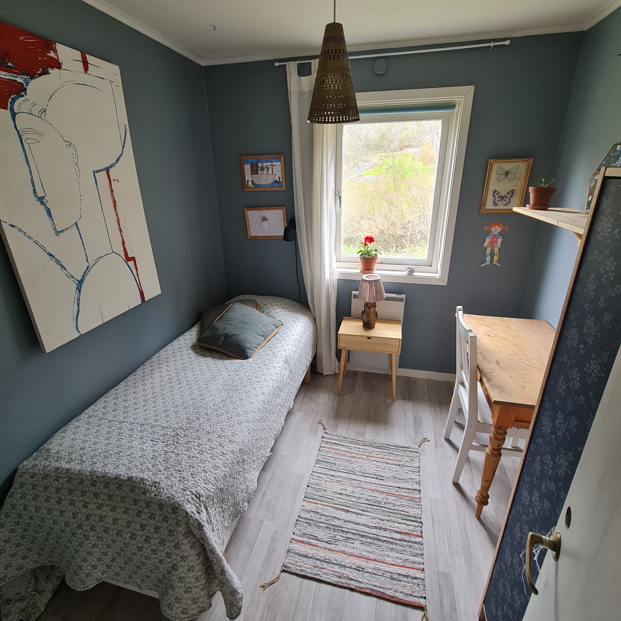 Modernt fritidshus med egen brygga vid havet – bild 14 av 21