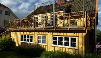 M central villa