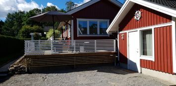 Havsnära stuga på Tjörn