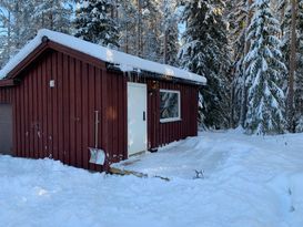 Small Cabin