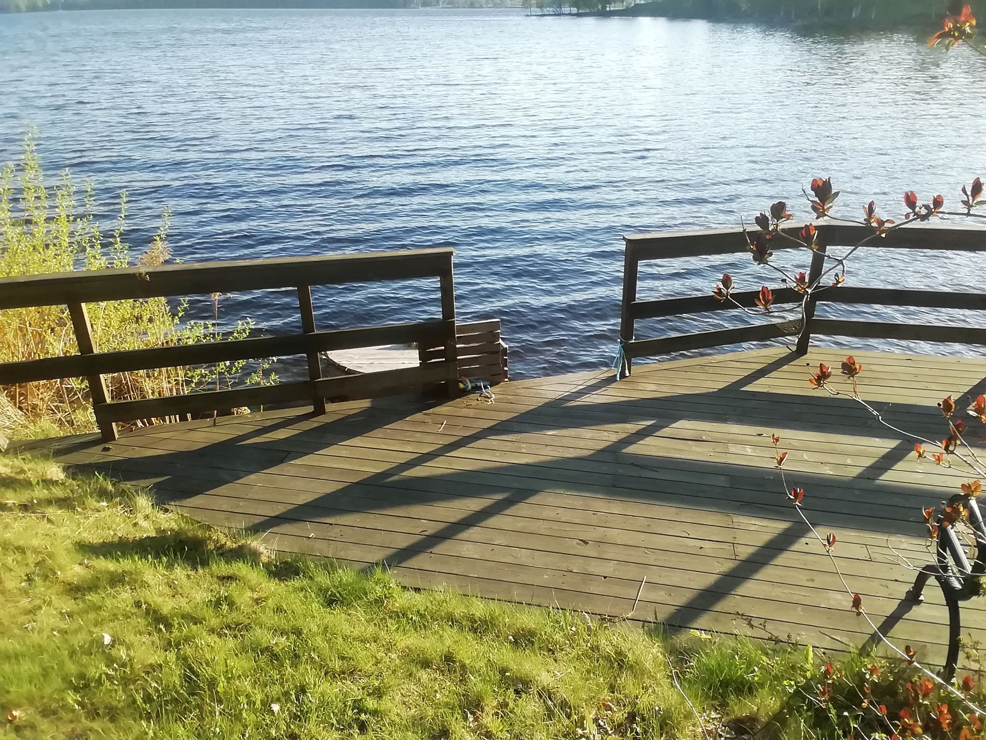 Mysig sommarstuga på Torpön vid sjön Sommen – bild 4 av 18