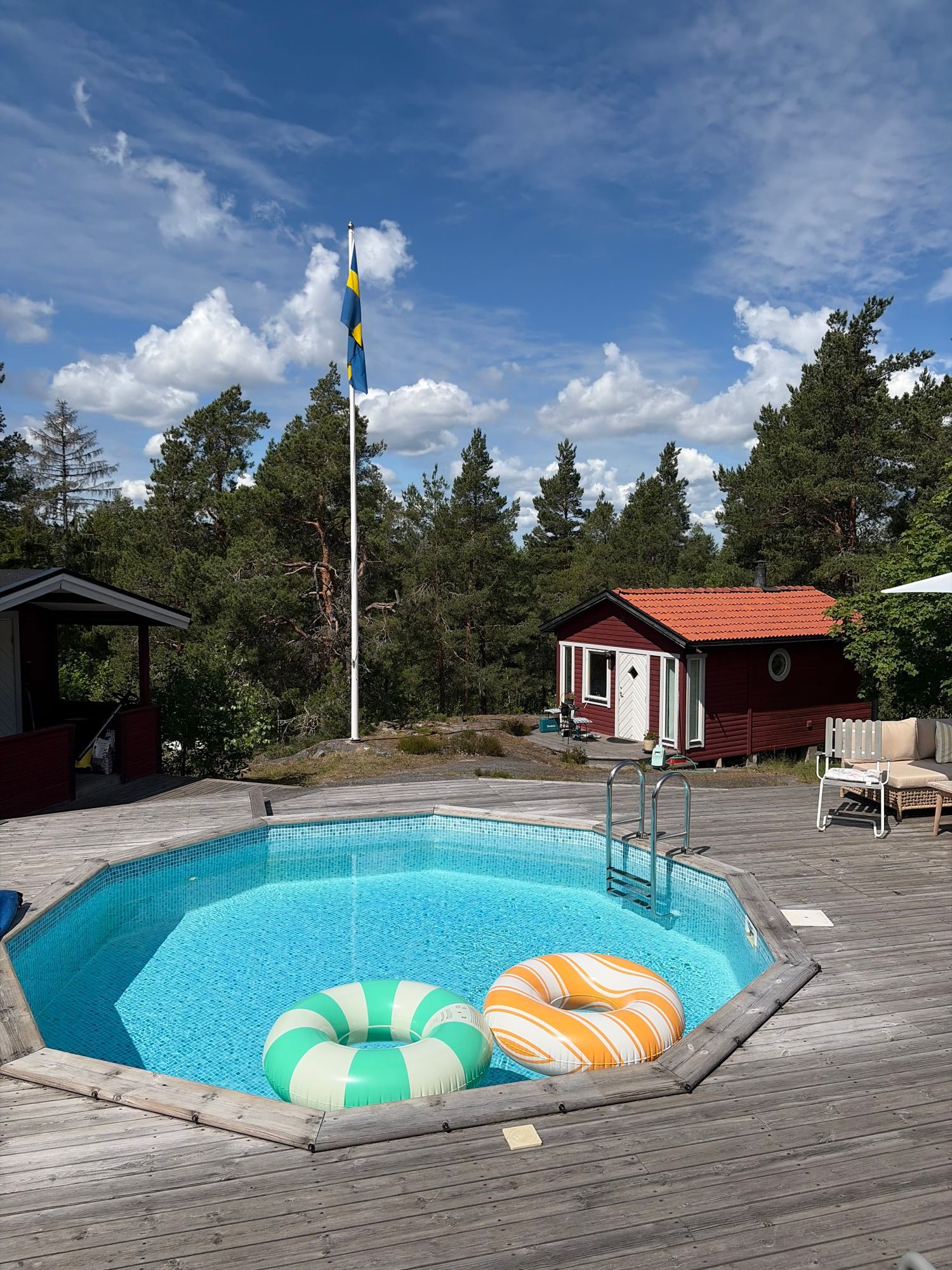 Fritidshus på Rindö/Vaxholm med pool 60/40kvm – bild 10 av 14