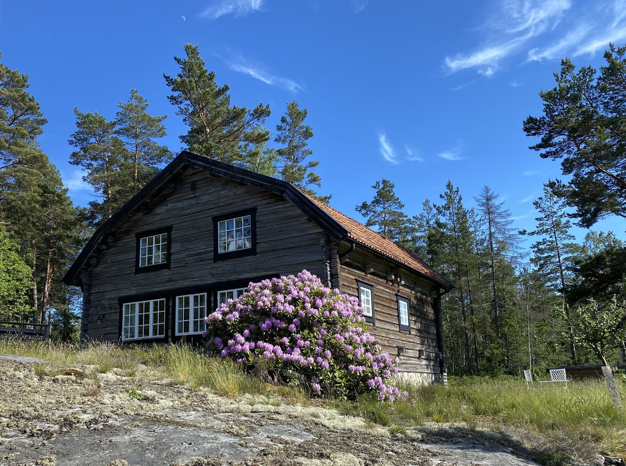 Timbra Utö. Badrocksavstånd till fin sandstrand