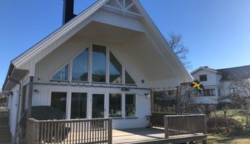 Nybyggt hus på Brännö