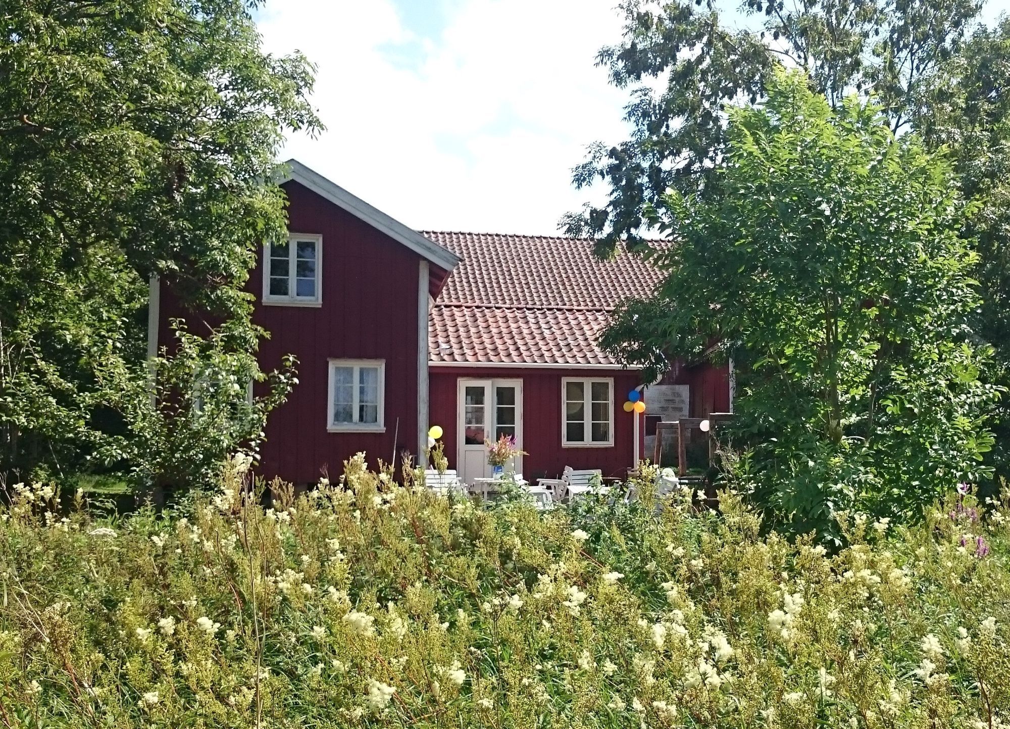 Charmig stuga i Grebbestad – bild 14 av 17