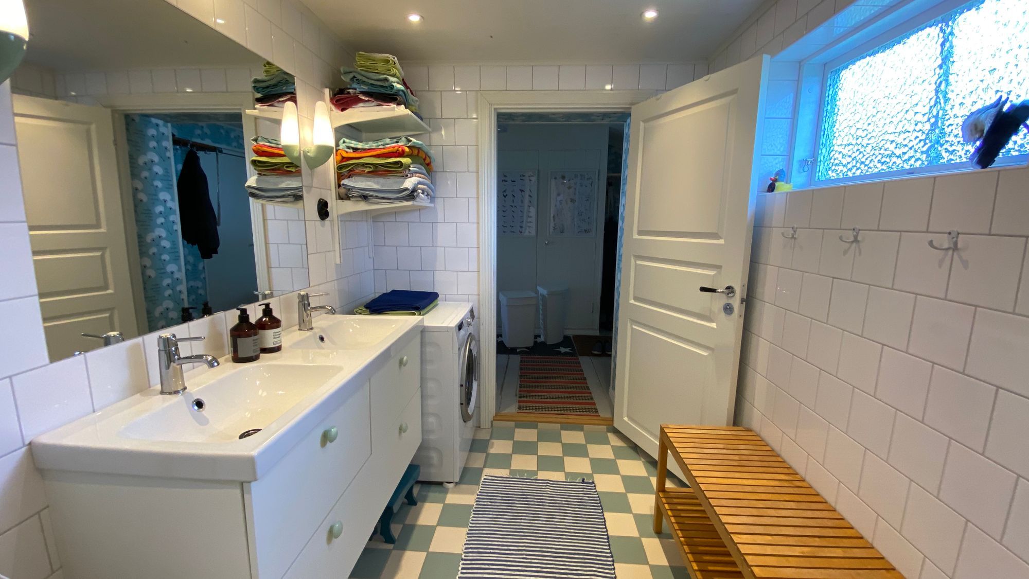 Fint hus med egen brygga - bra fiske – bild 22 av 24