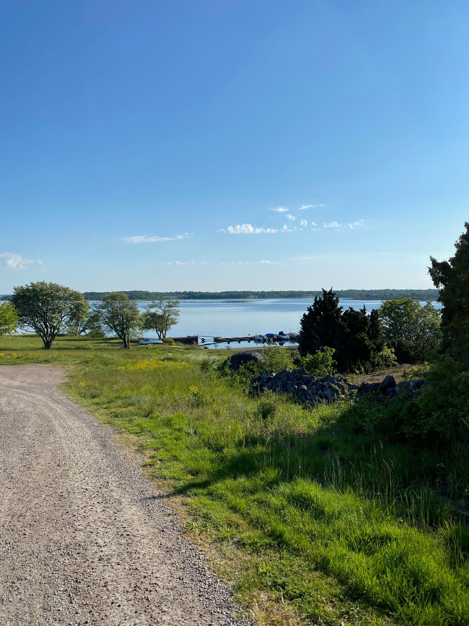 Fräsch stuga med havsutsikt på Sturkö – bild 14 av 19