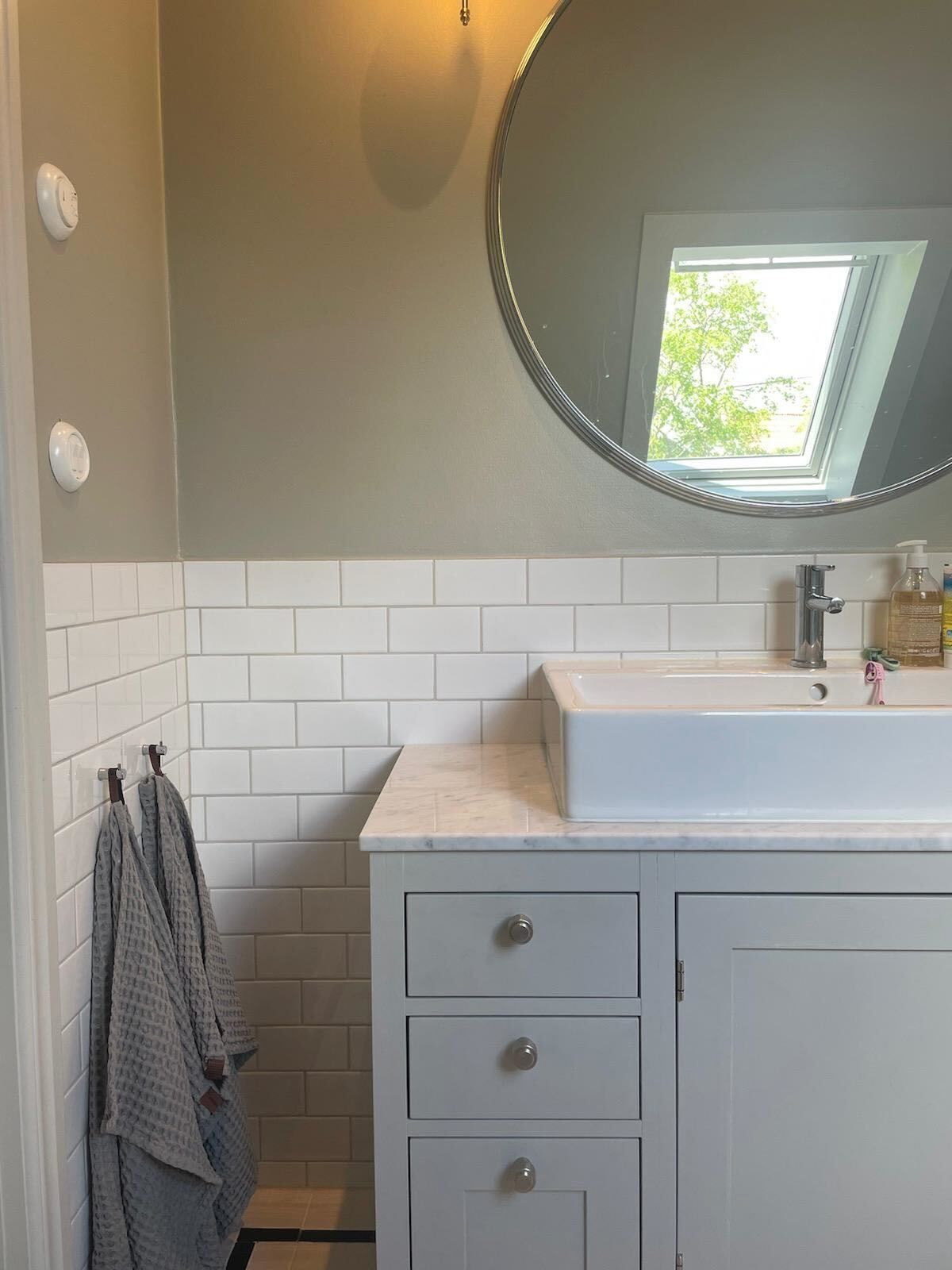 Sjönära villa i Saltsjöbaden – bild 10 av 18