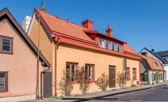 Luxurious villa inside the medieval wall