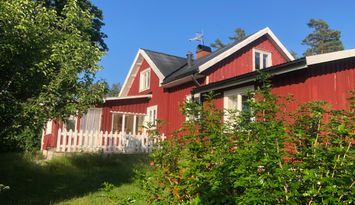 Mysig stuga på landet