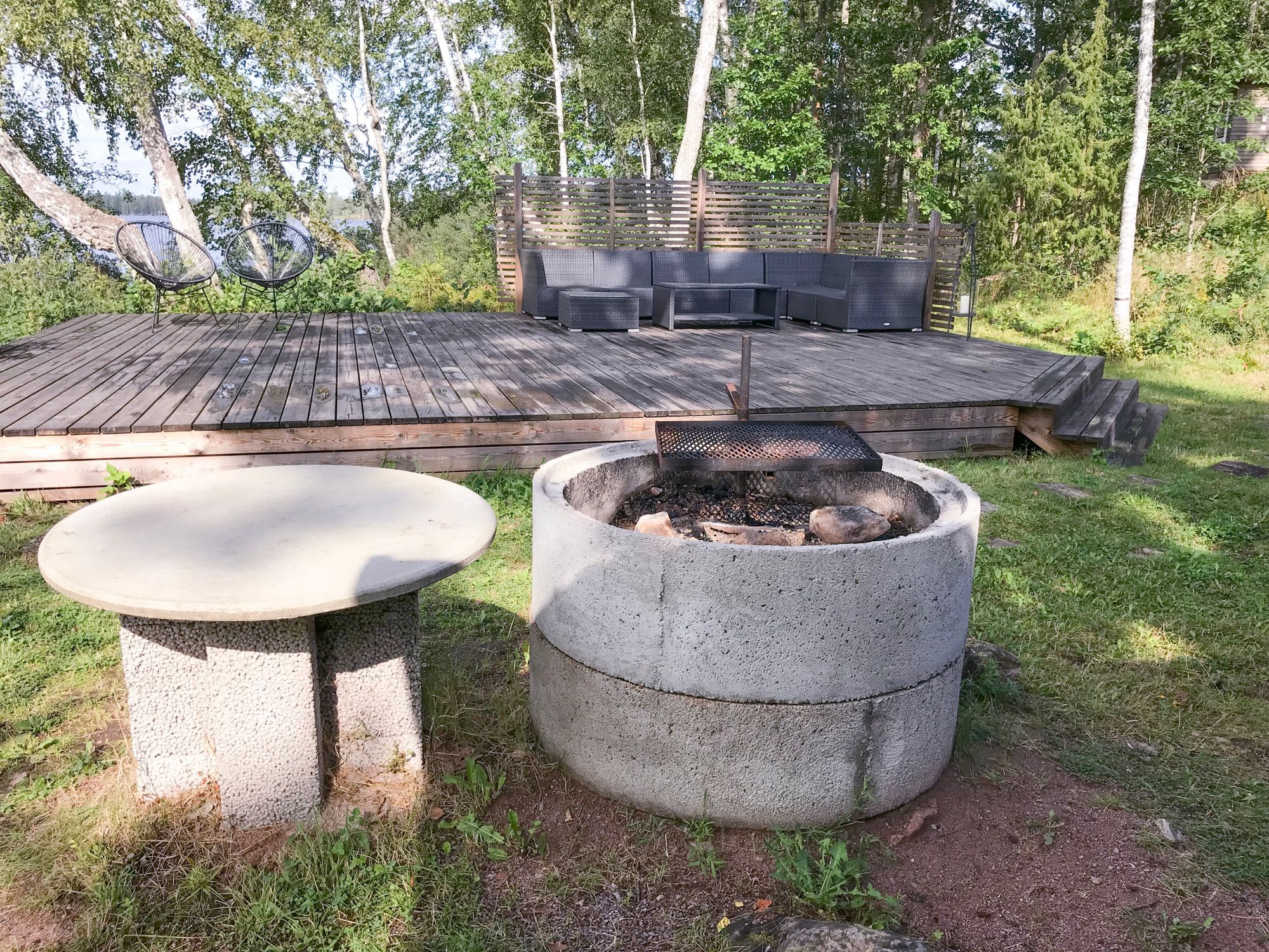Hus på strandtomt med egen brygga och många bäddar – bild 20 av 24