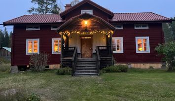 Gamla Fältasgården vid Kalvsjön