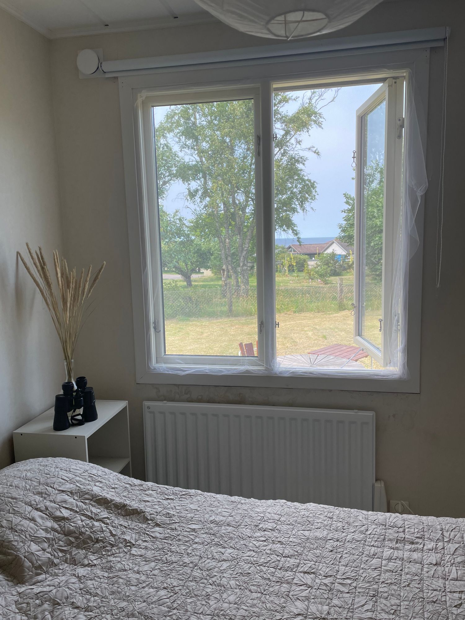 Havsnära röd sommarstuga – bild 13 av 17