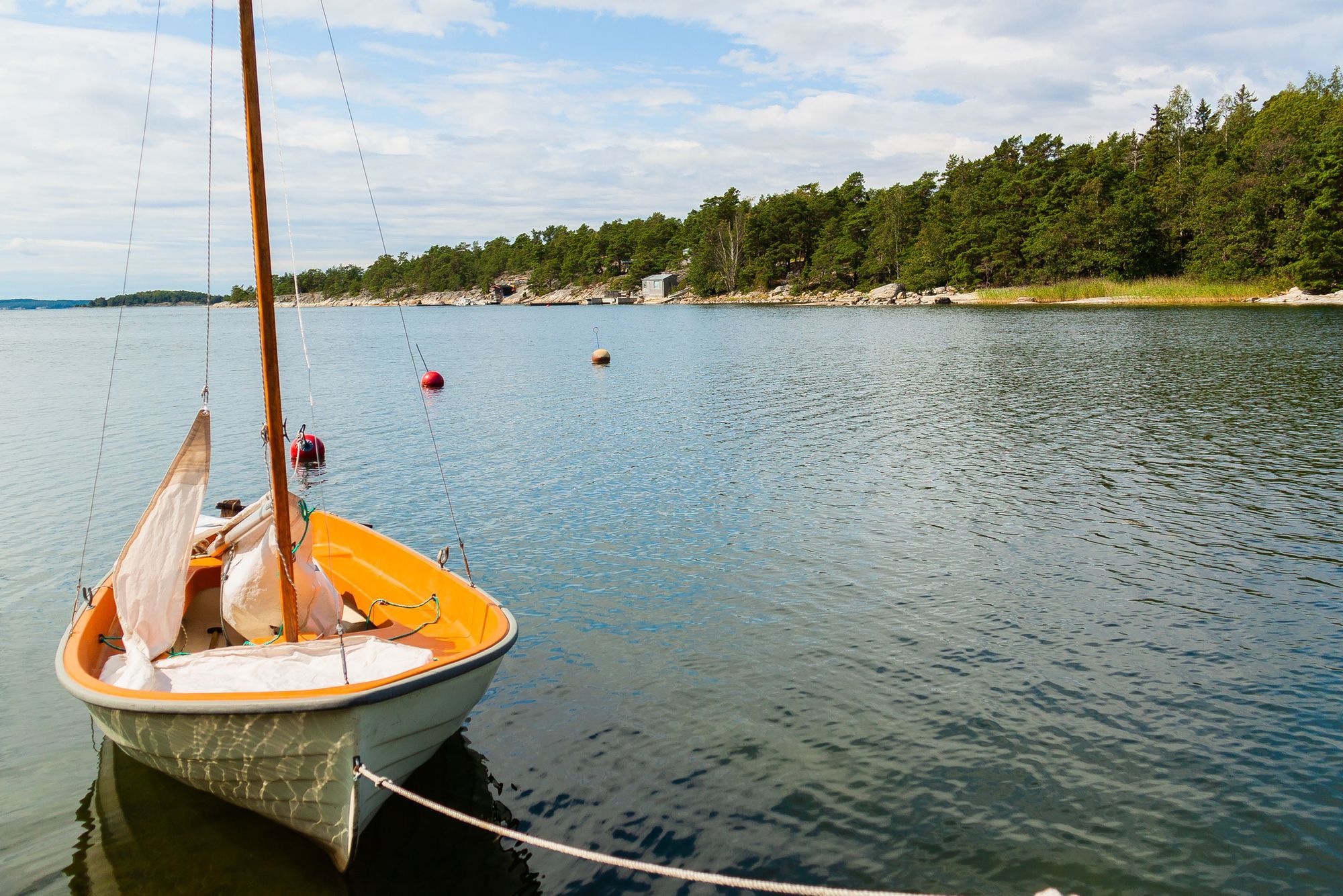 Fantastisk strandfastighet i Stockholms skärgård – bild 12 av 24