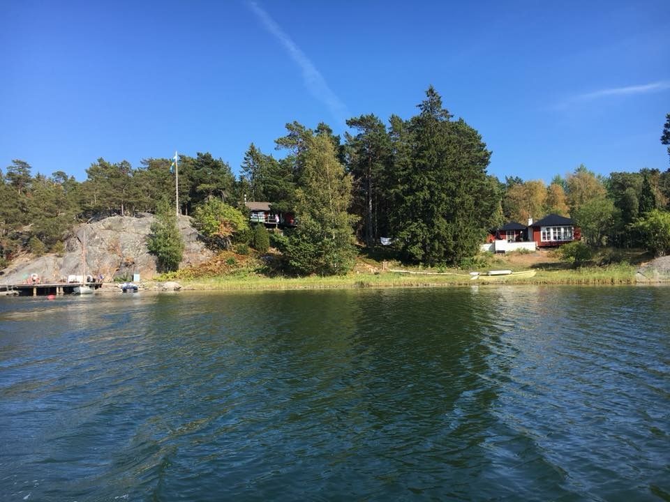 Fantastisk strandfastighet i Stockholms skärgård – bild 7 av 24