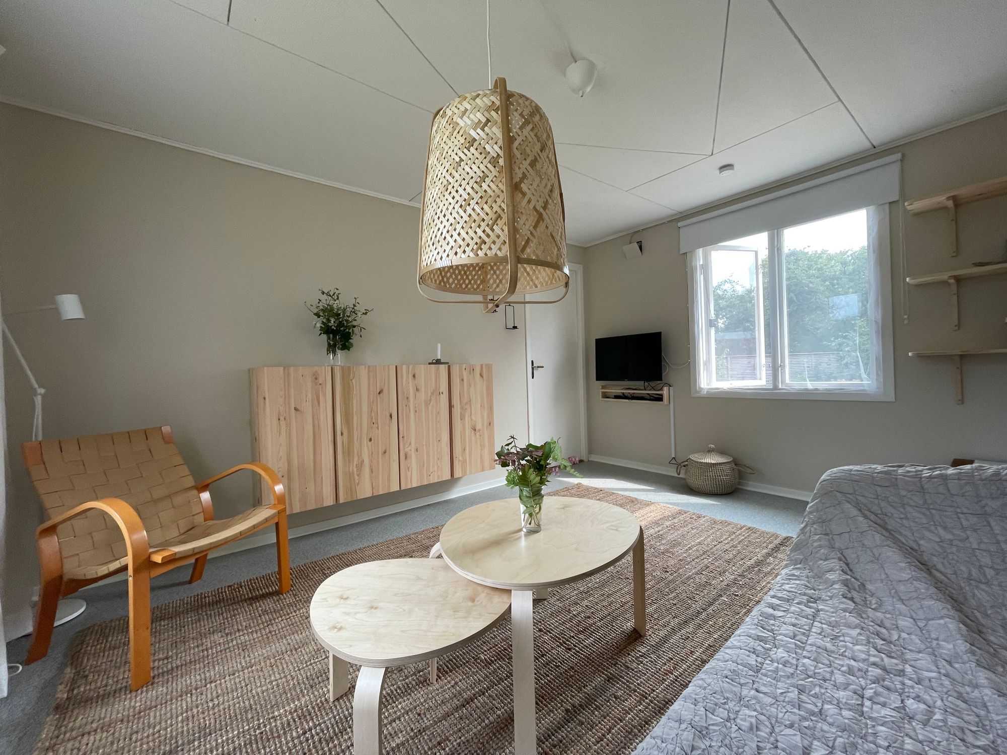 Havsnära röd sommarstuga – bild 15 av 17