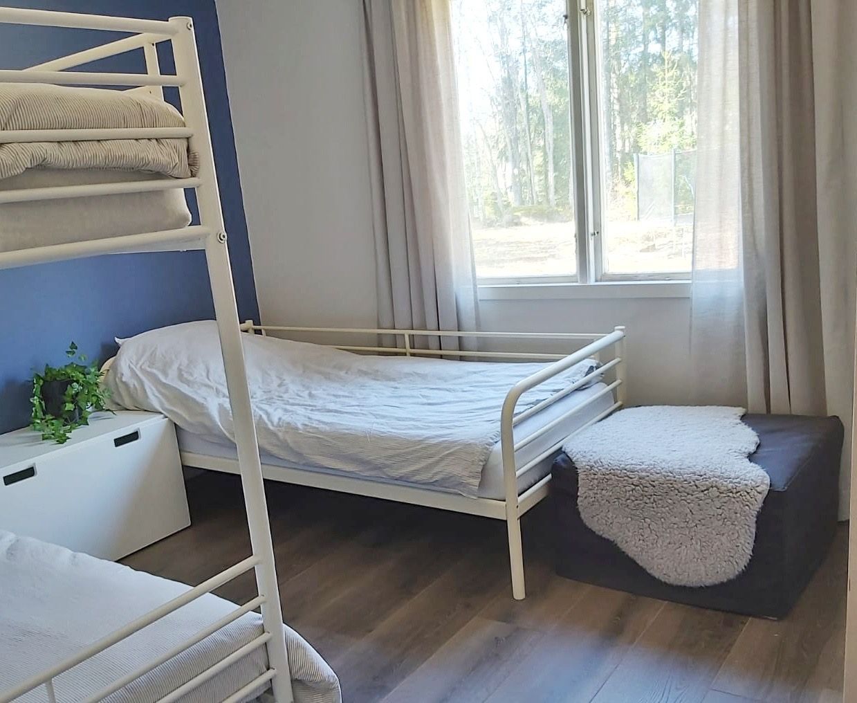 SG holiday fritidshus “Gwen” nära en sjö – bild 17 av 24
