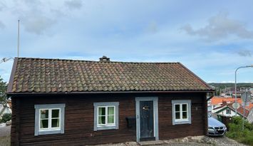 Stuga med havsutsikt