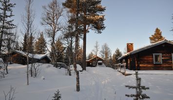 Stugor för uthyrning i Grövelsjön i norra Dalarna
