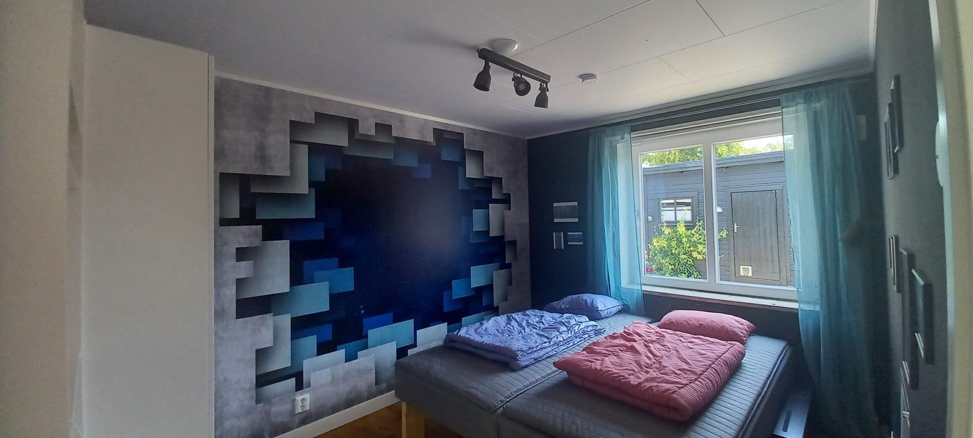 Modernt hus mitt i Blekinge med närhet till havet – bild 8 av 19