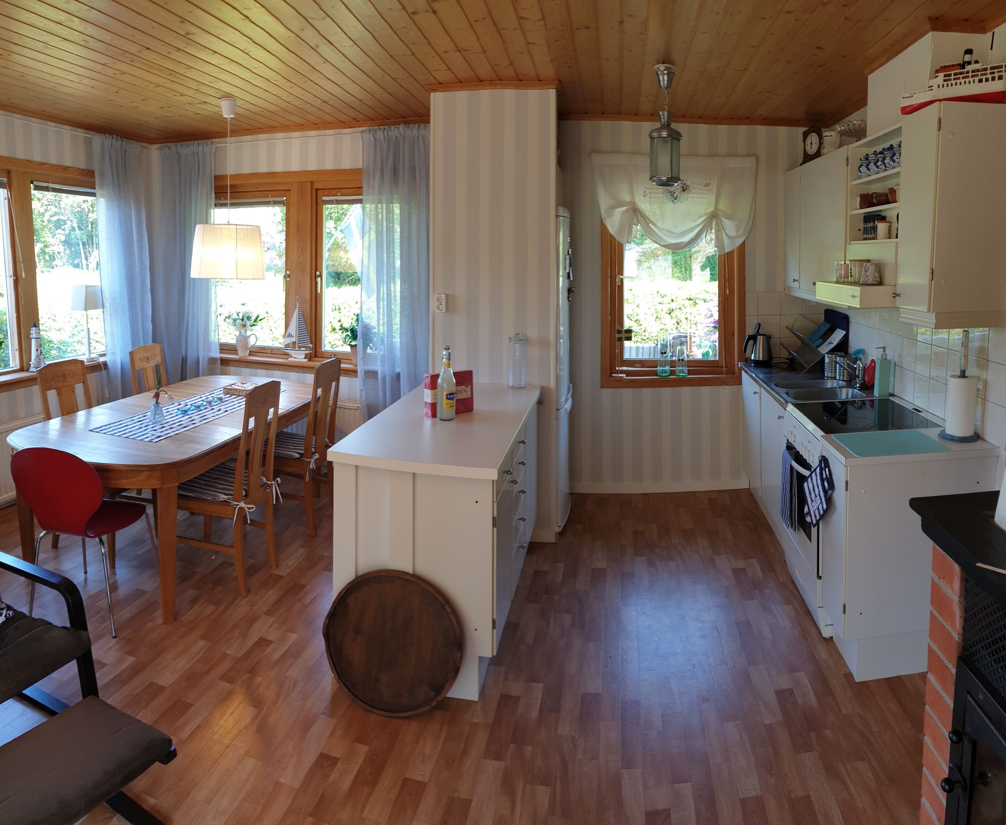Havsnära stuga på Tjörn – bild 11 av 20