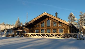 Nybyggd modern fjällstuga med härligt läge