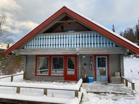 Stuga i Bydalen-Hovde.