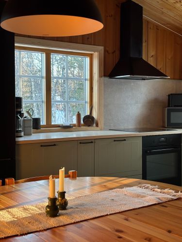 Stuga i Snasahögarna med 6 + 2 bäddar #36392