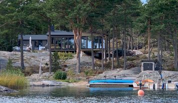 Skärgårdsvecka på en liten ö med egen strandtomt.